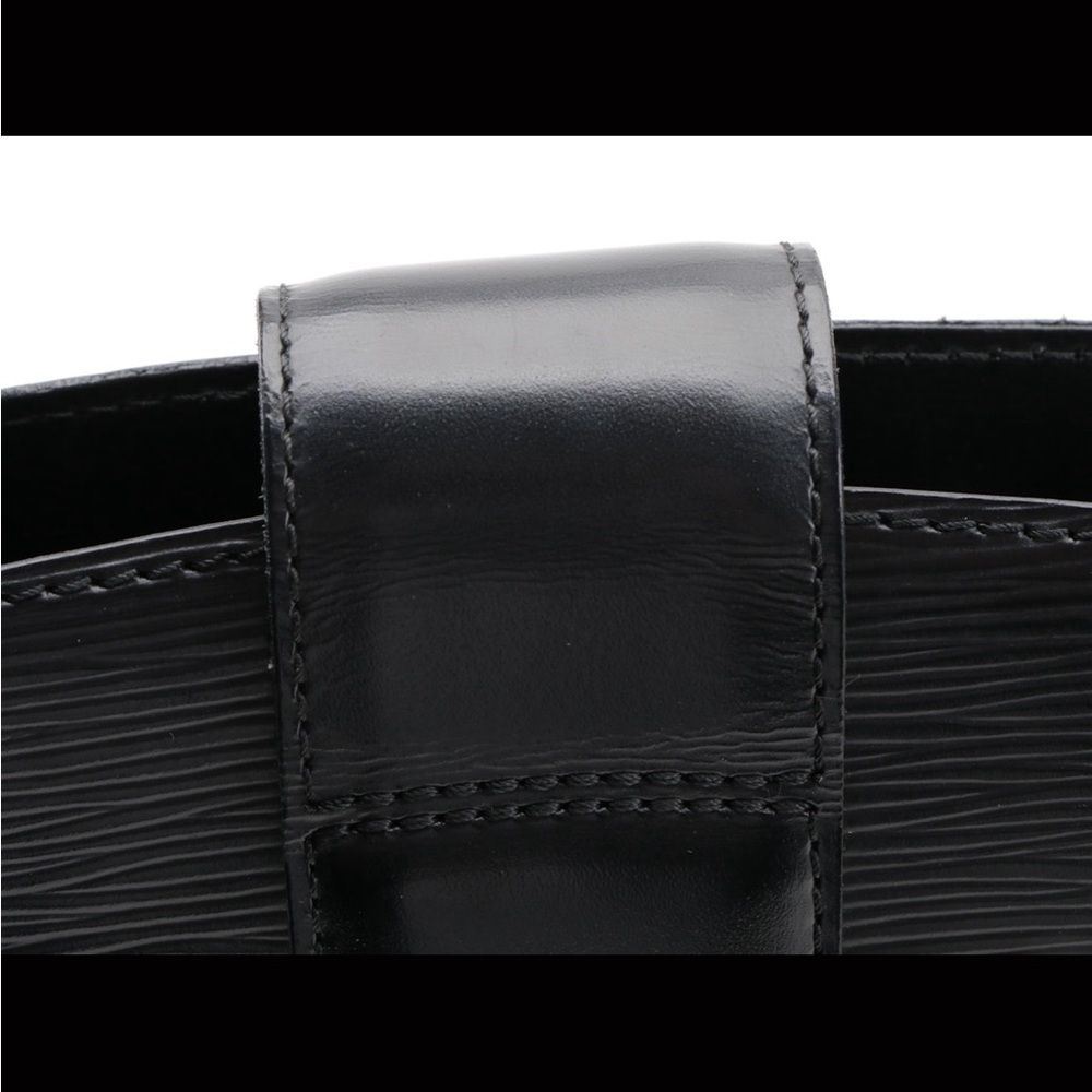 Louis Vuitton Cluny Bag in Black EPI Leather and Smooth Leather Trim - Picture 13 of 16